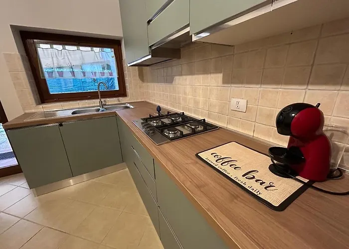 New With Courtyard Apartment *